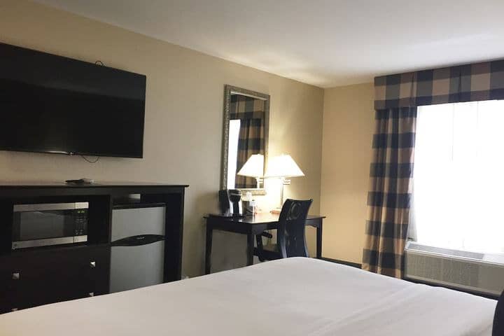 Room 3 of 14