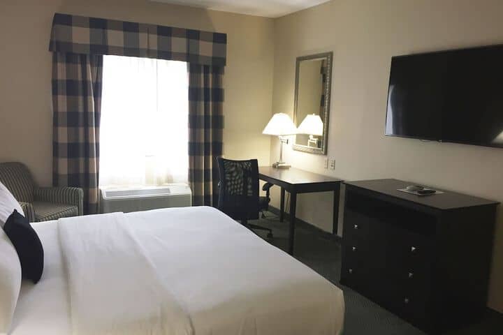 Room 2 of 14